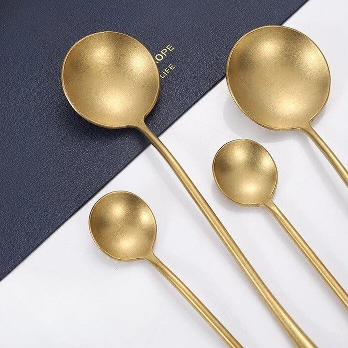 Gold Stonewashed Cutlery · Set of 5 Pieces