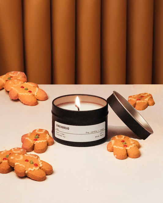 Gingerbread Candle | Best Christmas Gift with Spiced Scent: Tin candle (90g)