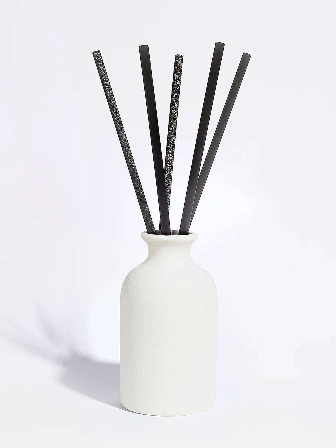 Fresh Linen Ceramic Reed Diffuser - 100ml