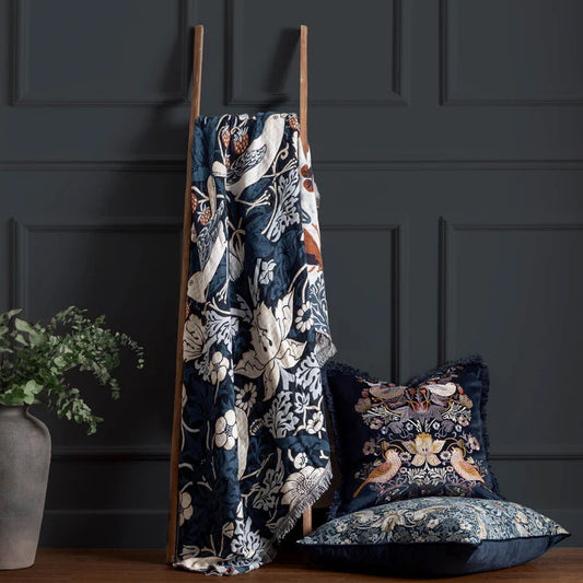 Morris & Co Strawberry Thief Jacquard Throw · Indigo